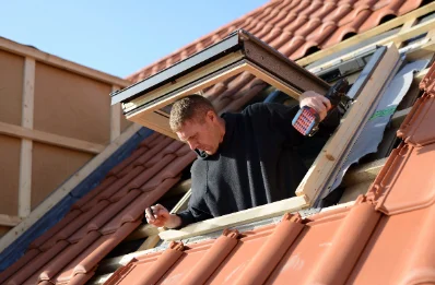 Pose de fenêtres de toit Velux à Devay